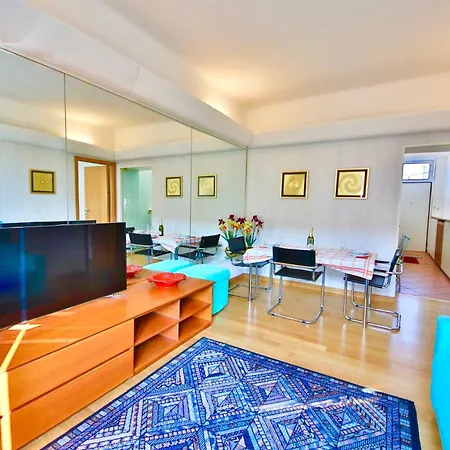 Apartment The Metropolitan Cozy Near Duomo + Wifi