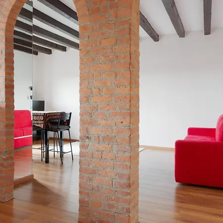 Colonne Di San Lorenzo - Colorful Apartment! 밀라노