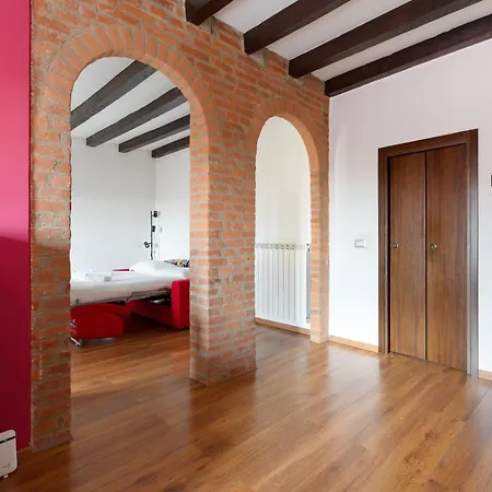 아파트 Colonne Di San Lorenzo - Colorful Apartment! 밀라노