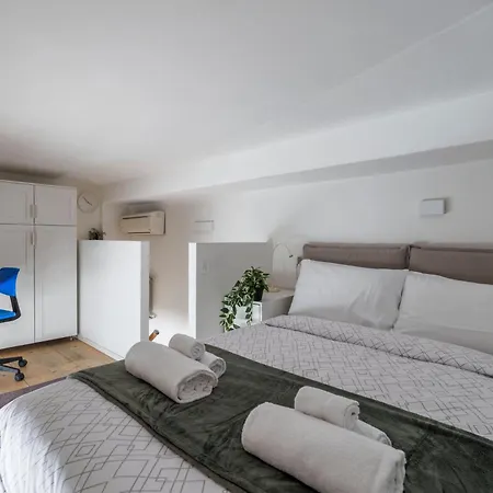 Apartment Atelier Artista *