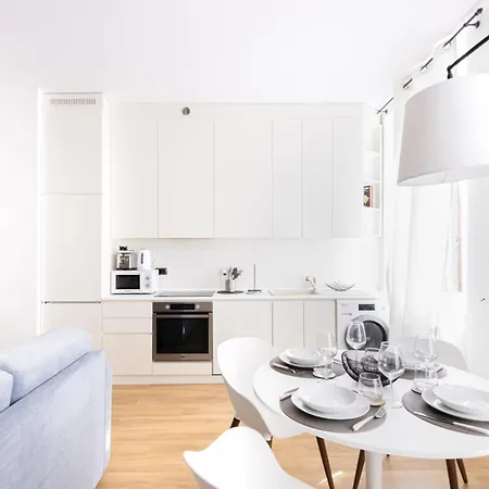 Easylife - - Ozanam 4 - Buenos Aires * Milan