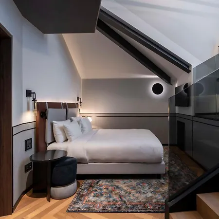 Radisson Collection Hotel, Palazzo Touring Club 5*