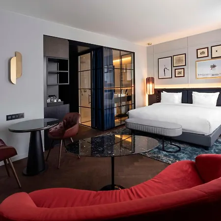 Radisson Collection Hotel, Santa Sofia Hotel