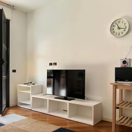 La Casa Di Charlie - Stazione Milão