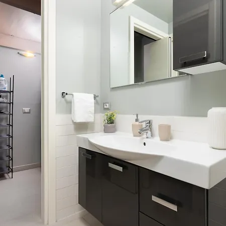 Apartment Con Metro Diretta 10 Minuti Duomo *