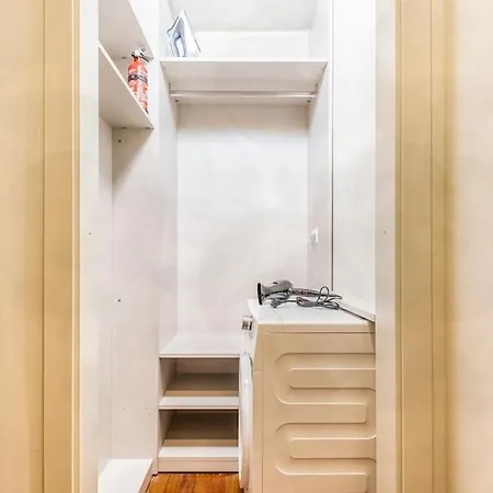 Brera-duomo-castle Luxury Design Apt. M2 1' Walk 아파트 *