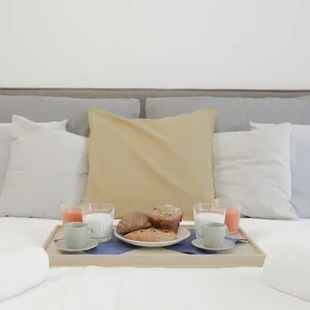 New Modern Flat 10 Minutes Walk From Station * 밀라노