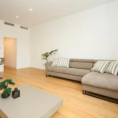 Luxury Design - 20 Minutes From Duomo-navigli Apartman *