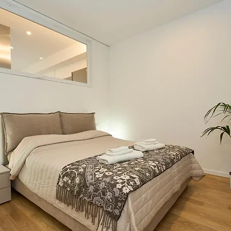Luxury Design Loft - 20 Minutes From Duomo-navigli *