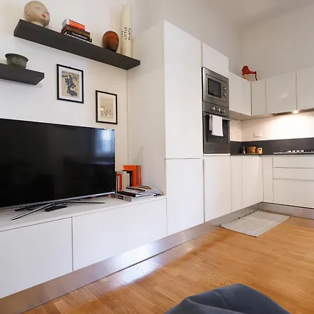 Primopiano - Ugo Bassi Apartament Mediolan