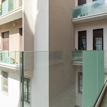 Bright & Cozy In Center Appartamento Milano