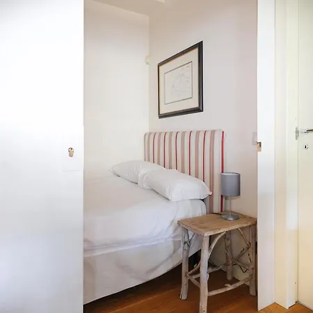 Joivy Delightful Family Flat With Terrace *