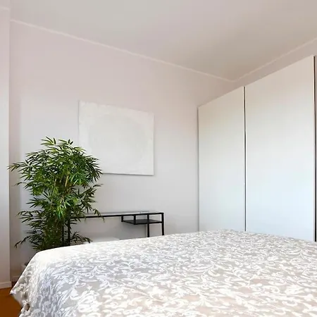 Duomo 10 Minuti Attico Con 公寓 *