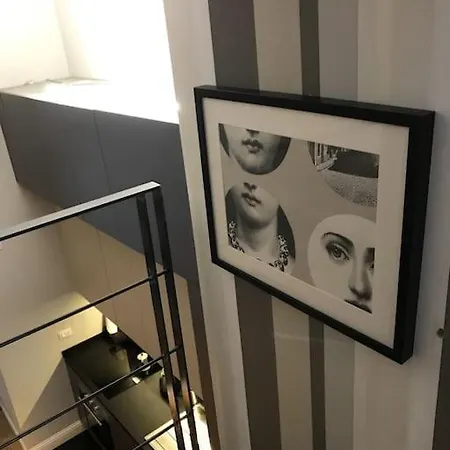 Dezza Loft * Milan