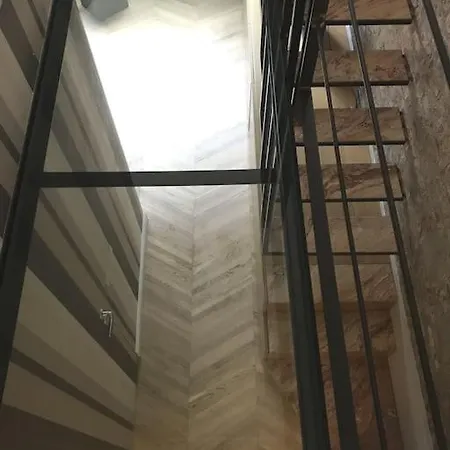 Dezza Loft Milan