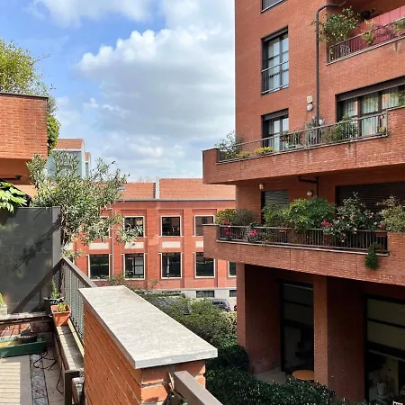 La Casa Di Charlie - Stazione Apartman