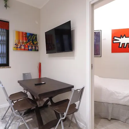 Delizioso Tra Navigli E Mm Sant'agostino Appartement