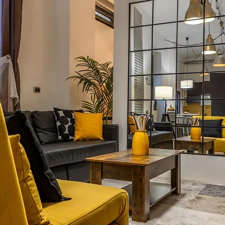 شقة Industrial Loft In Maciacchini - Metro 50m Smartworking & Netflix *