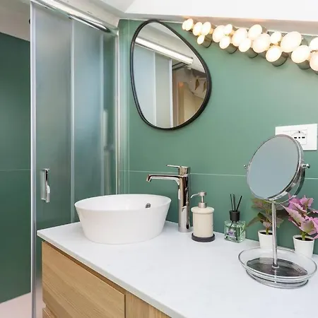 Apartment Central Station 5 Min Smartworking & Relax *