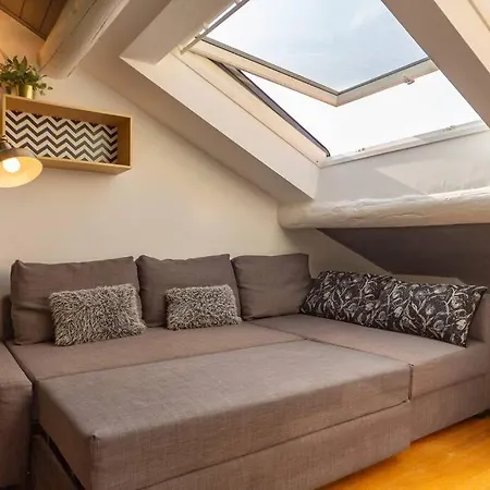 Apartment Central Station 5 Min Smartworking & Relax