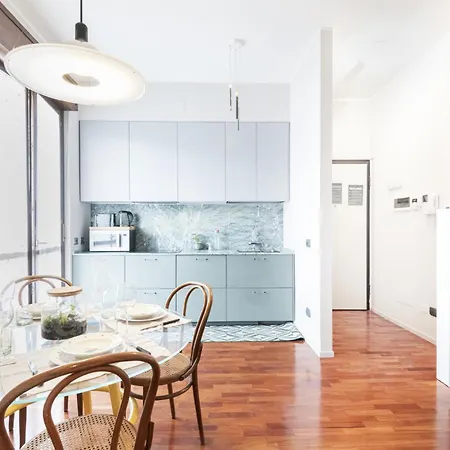 Apartment Easylife -accogliente Unita Su Due Livelli A Isola Milan
