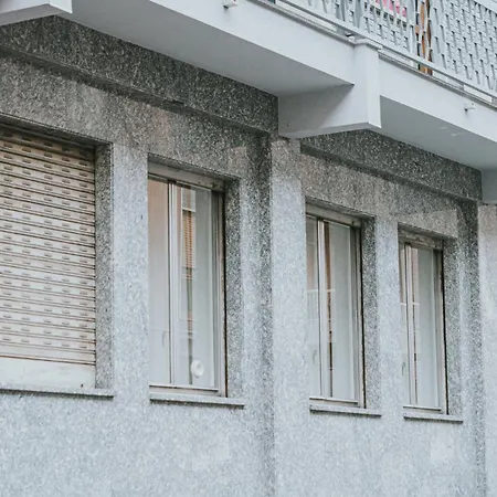 Family Center - Mirable Pm Apartament *