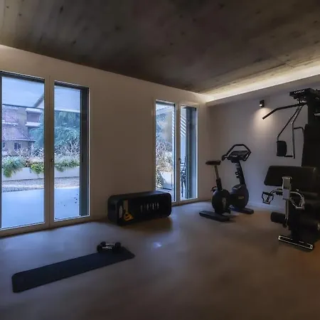 Daire Duomo Space Free Parking - Private Gym- Metro Milano