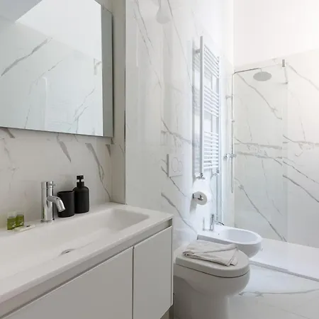דירה Guesthost - Mac Mahon - Urban Oasis Apartment! *
