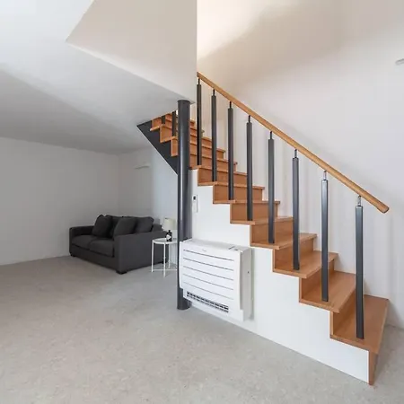 Loft-hosted By Sweetstay *