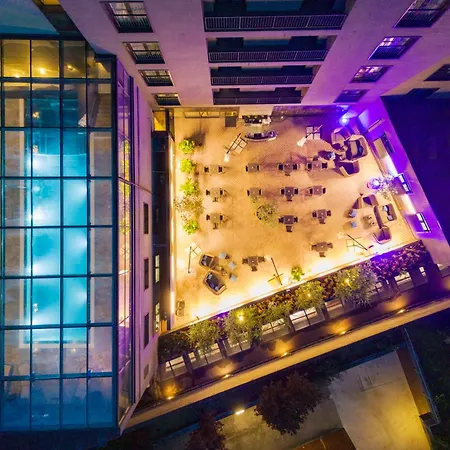 Radisson Blu Ξενοδοχείο 4*