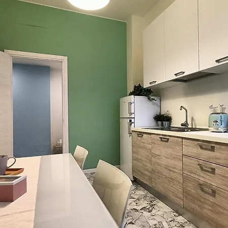 Apartment Sahi - Via Dei Ciclamini Mm1 Primaticcio, Stadio San Siro, Ospedale San Carlo *