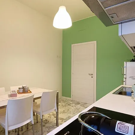 Sahi - Via Dei Ciclamini Mm1 Primaticcio, Stadio San Siro, Ospedale San Carlo شقة ميلان