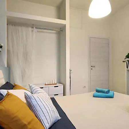 Sahi - Via Dei Ciclamini Mm1 Primaticcio, Stadio San Siro, Ospedale San Carlo