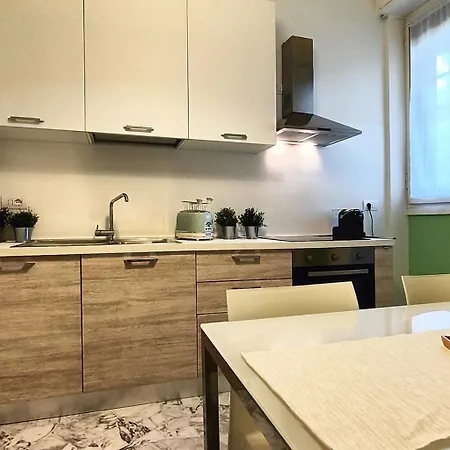 Sahi - Via Dei Ciclamini Mm1 Primaticcio, Stadio San Siro, Ospedale San Carlo