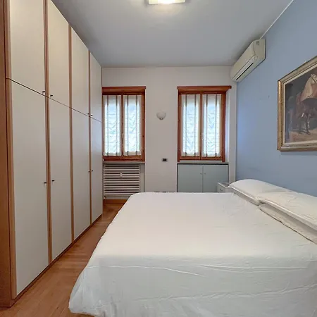 The Boutique - Luxury Collection Solari