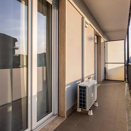 Gioia • Vicino Stazione E Metro Milaan