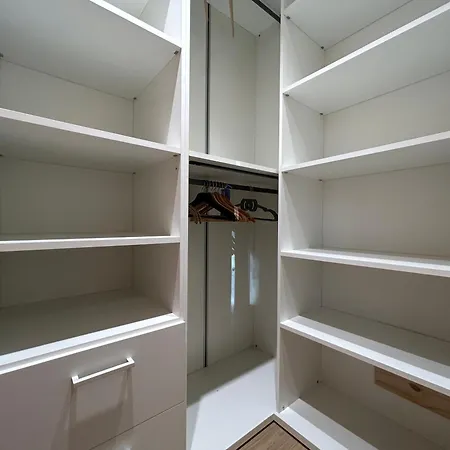 Διαμέρισμα Smart House For Business Guests, 50m From Metro M4 Μιλάνο