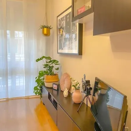 A Casa Di Gin Milan