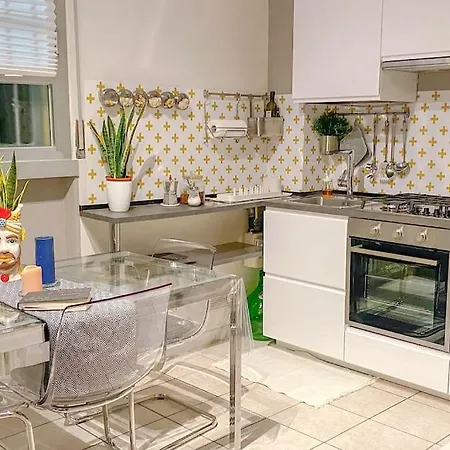 A Casa Di Gin Milan