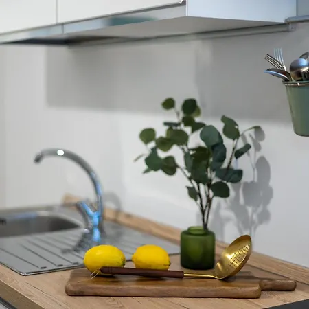 דירה Stayeasy Petrella21 - 4 Bedrooms, 3 Baths - Station *