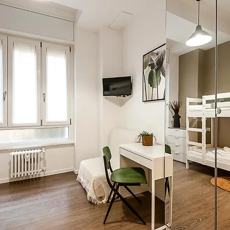 Stayeasy Petrella21 - 4 Bedrooms, 3 Baths - Station דירה מילאנו