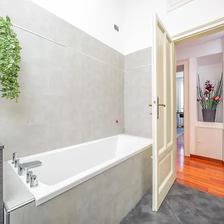 Luxury In The Iconic Avenue Of *