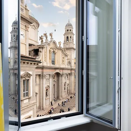 Living Uniqc - Duomo Mailand