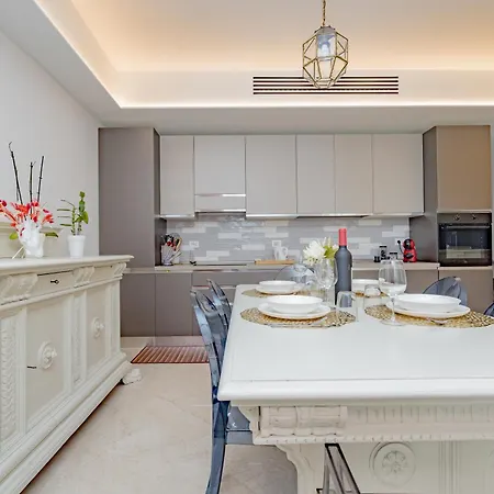 Lejlighed Elegance - Wi-fi Ultra Fast, Near Station *
