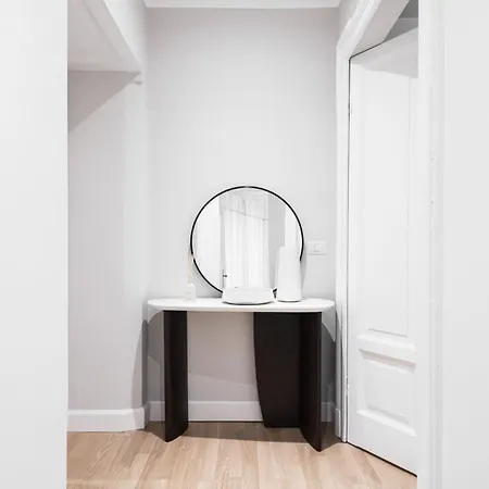 Easylife - Dimora Con Balcone In Porta Vittoria Apartment