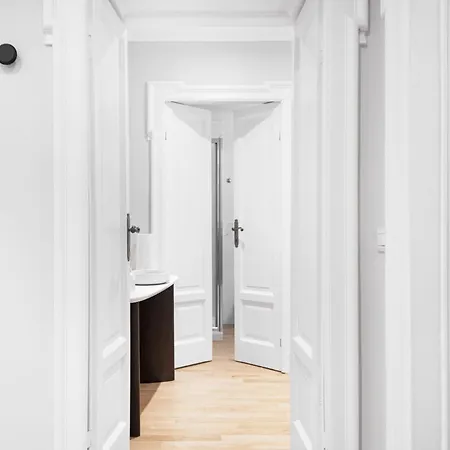 Easylife - Dimora Con Balcone In Porta Vittoria Apartment