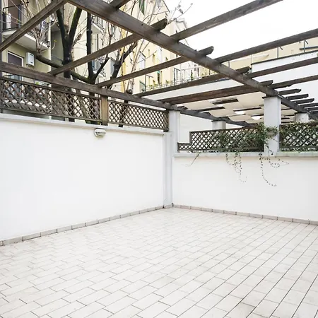 Easylife - Bellissimo Con Terrazzo Apartment *