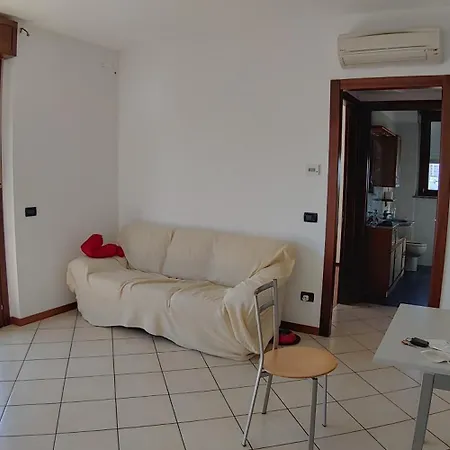 Moderno Ed Incantevole Vicino A Mm1 *