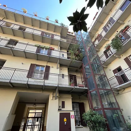 Lejlighed Casa Di Ringhiera Old Milano