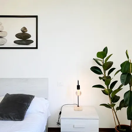 20 Min Duomo *design Apartment* شقة